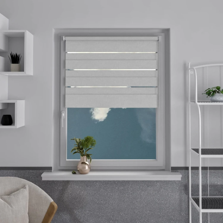 roleta-dzien-noc-mini-zaciemniajaca-na-wymiar-jasny-szary-dn6009