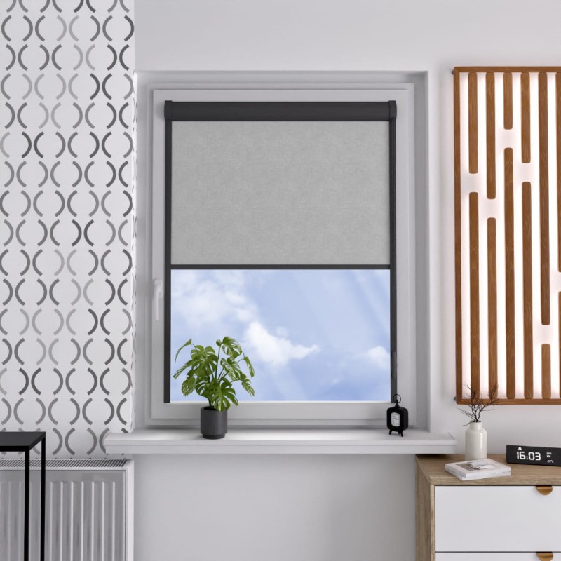 roleta-materialowa-w-kasecie-aluminowej-zaciemniajaca-jasny-szary-c103