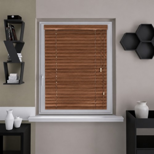 zaluzja-drewniana-50-mm-harmony-wood-orzech-cieply